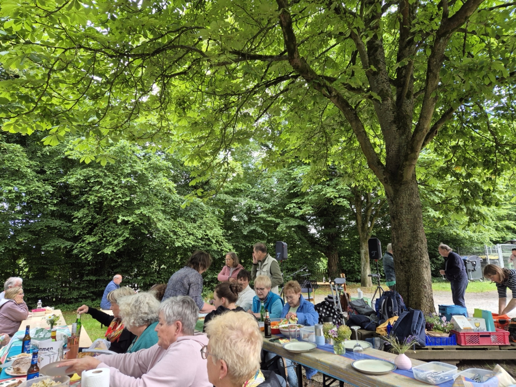 1000010543 Lange Tafel 2026